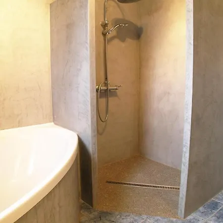 In St Maixent Sur Vie * Saint-Maixent-sur-Vie